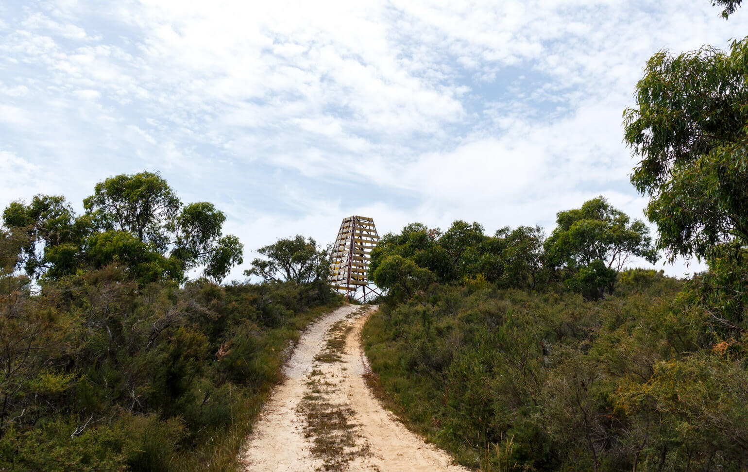 Pinnacles Lookout