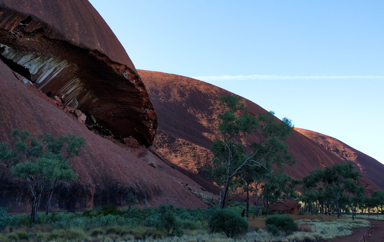 Uluru base walk